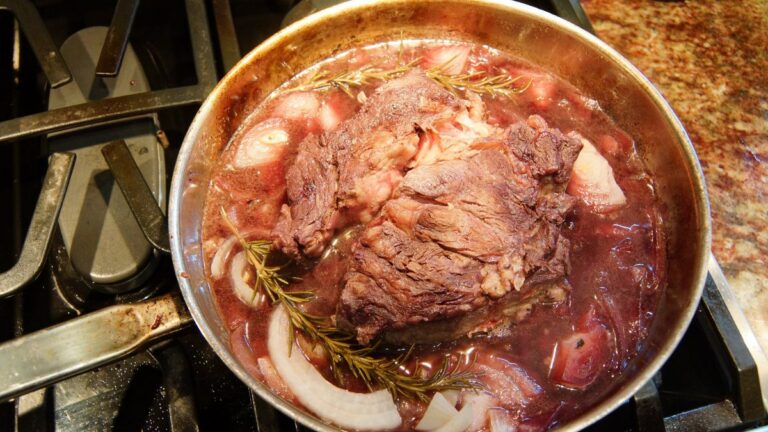 A deep pan braising beef.