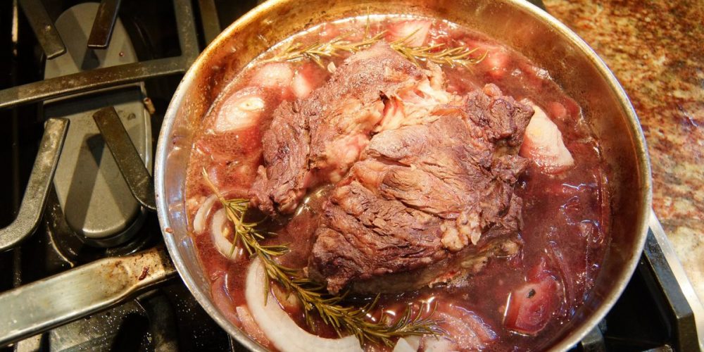 A deep pan braising beef.